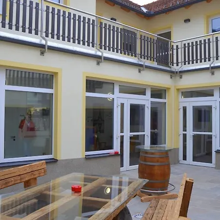 Zum Strell Hollabrunn