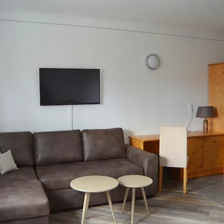 Nocleg ze śniadaniem Zum Strell 4*