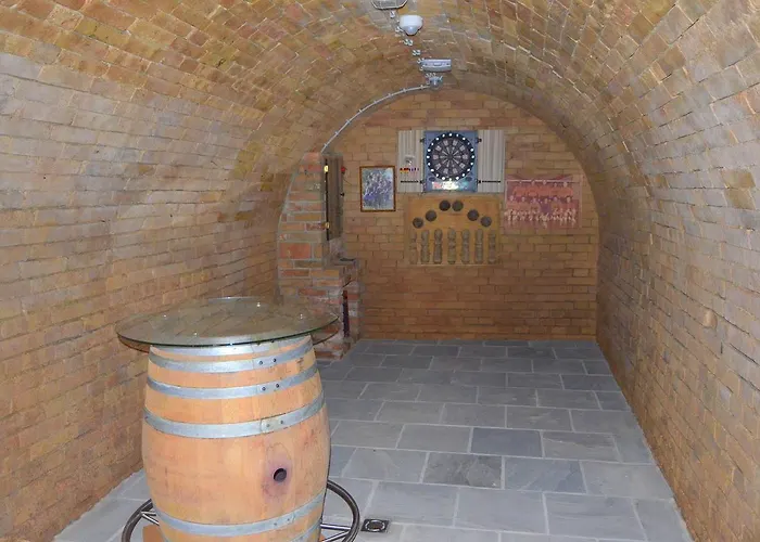 Bed & Breakfast Zum Strell Hollabrunn