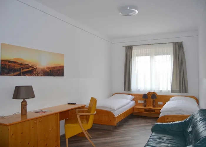 Zum Strell Bed & Breakfast