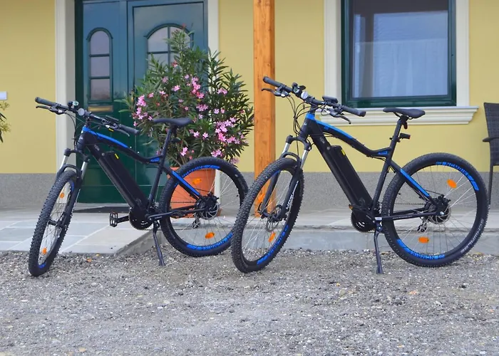 Zum Strell Bed & Breakfast Hollabrunn